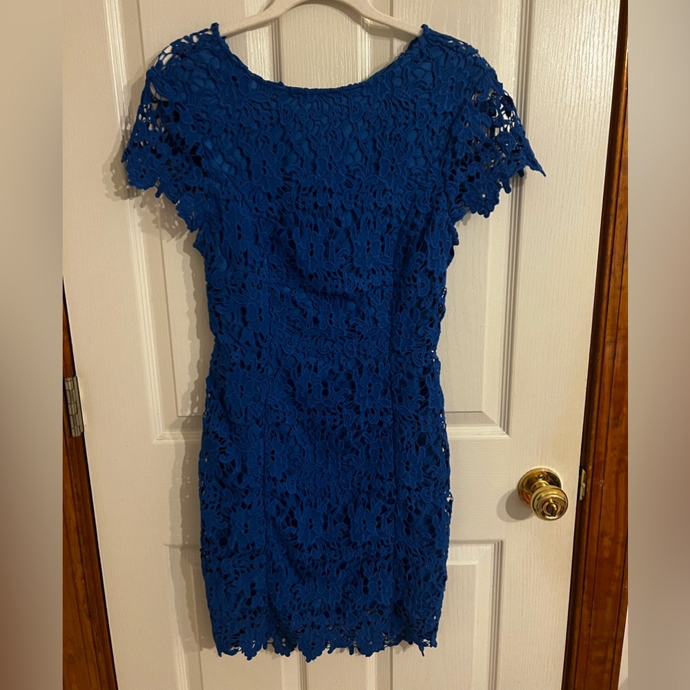 Women’s backless cocktail dress